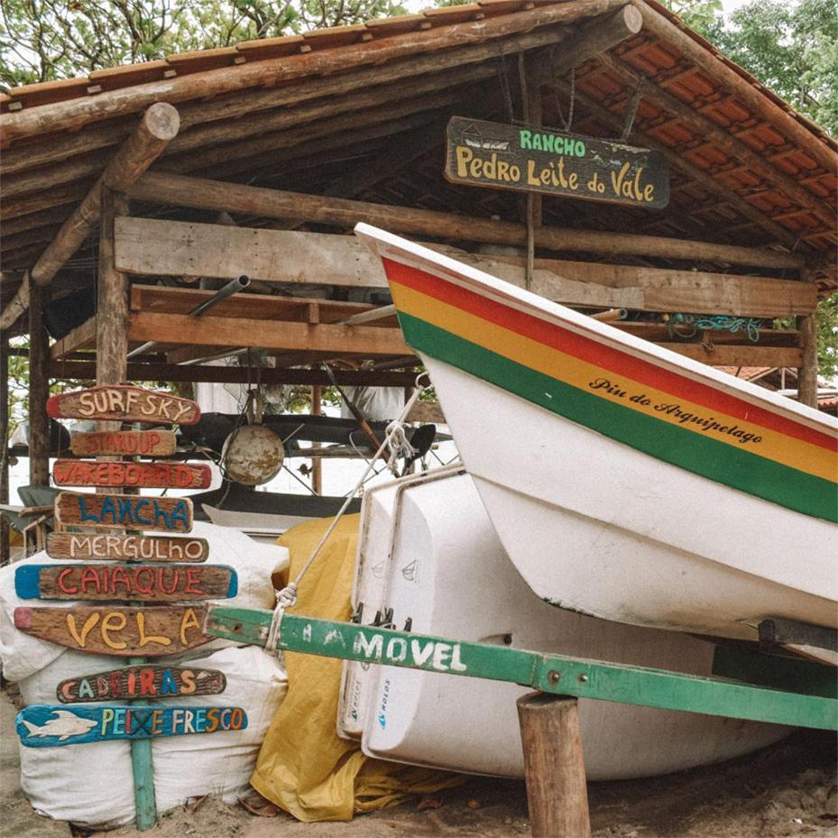 Suite Pe Na Areia- Espaco Independente Na Praia Do Curral Com Localizacao Privilegiada - Simplicidade E Comodidade Com O Por Do Sol Mais Lindo De Ilhabela - Melhor Custo Beneficio Para Ate 4 Pessoas , Na Av Jose Pacheco Do Nascimento Nº 7682 ภายนอก รูปภาพ